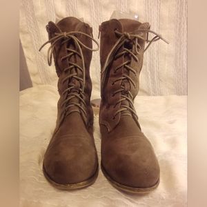 Australia boots new